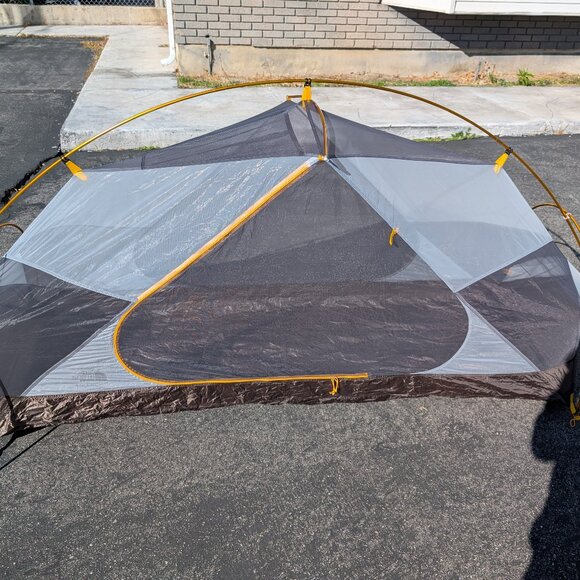 The North Face Triarch 1 Backpacking Tent - Picture 1 of 8